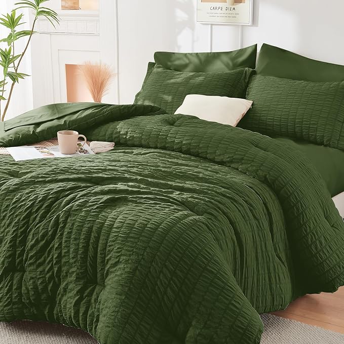 HYMOKEGE Olive Green Queen Comforter Set Seersucker 7 Pieces, All Season Luxury by HYMOKEGE