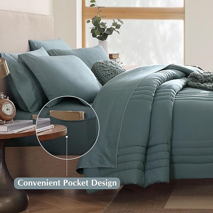 Monbix Queen Comforter Set - Image 4