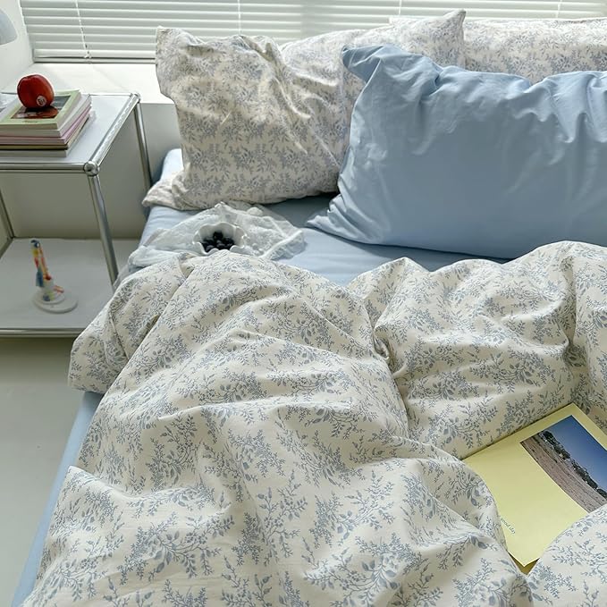 mixinni Blue Floral Duvet Cover Twin Size by mixinni