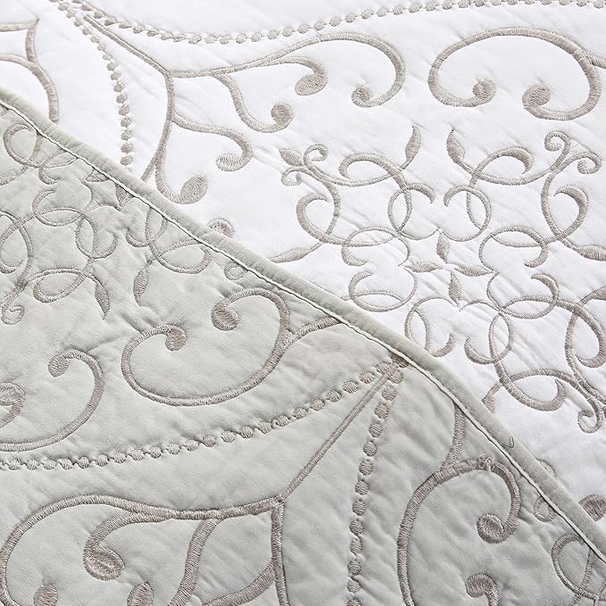 ROOMLIFE Quilt Set Twin Size 3D Floral Embroidery Pattern 3-Piece Cotton - Image 9