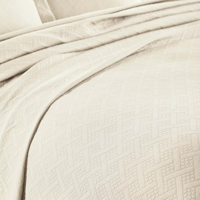 Superior 3 Piece Basketweave Cotton Bedspread Set, Home Bed Decor, Decorative Bed Spread, 2 Pillow Shams, Medium Weight Blanket, Matelasse Coverlet Bedding, Geometric Lattice Pattern, Queen, Ivory
