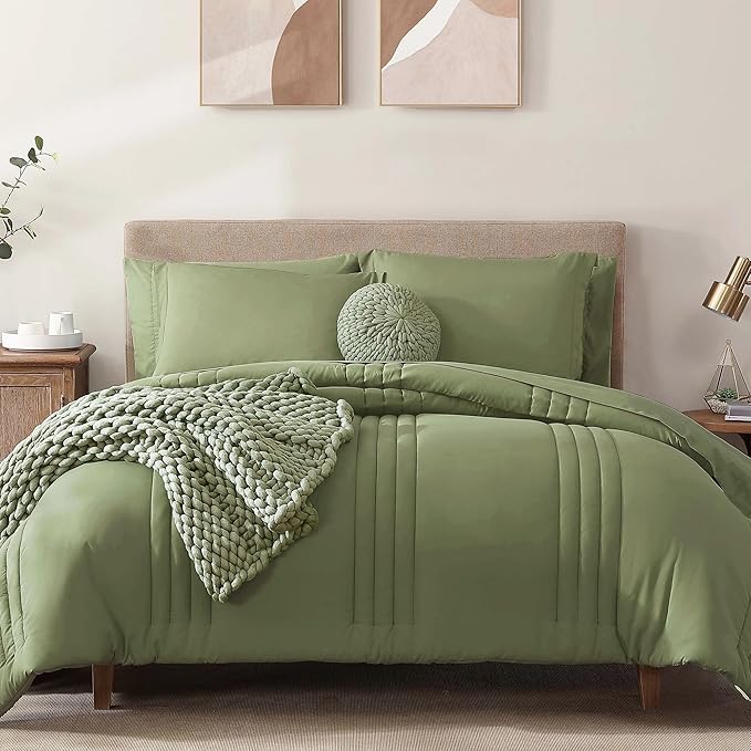 Monbix Full Comforter Set by Monbix