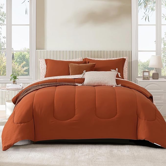 Monbix Queen Comforter Set by Monbix