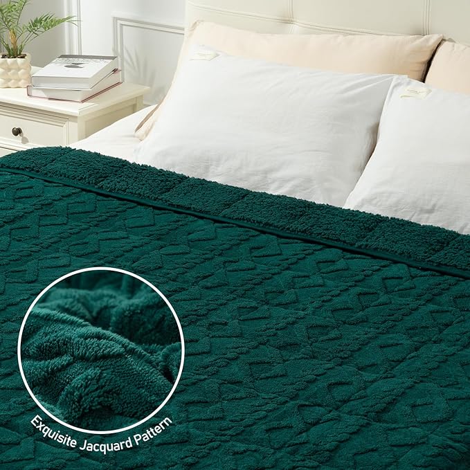 Wemore Weighted Blanket for Adults Twin Size 20 lbs, Dual Sided Soft Fuzzy - Image 5