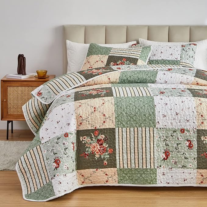 Patchwork Quilt Set California King Size, 3 Pieces Green Floral Plaid Summer - Image 3