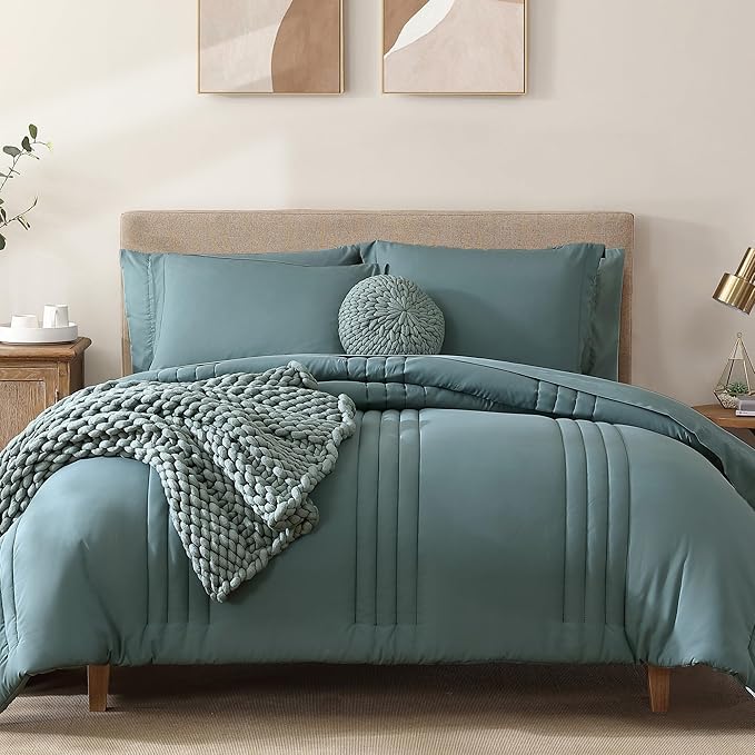 Monbix Queen Comforter Set by Monbix