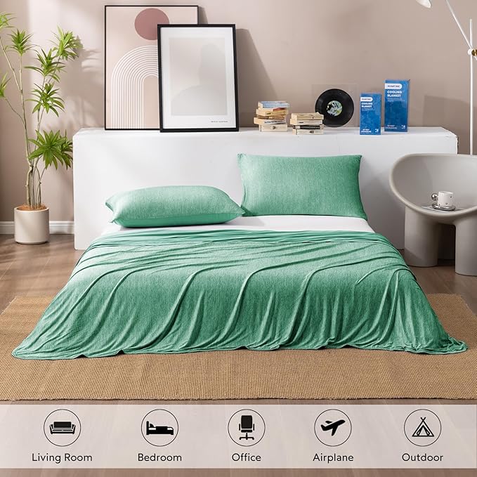 HOMFINE Cooling Blanket for Hot Sleepers - Image 5