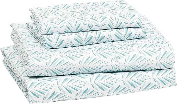 Amazon Basics Lightweight Super Soft Breathable Wrinkle-Free Microfiber 4-Piece - Image 2