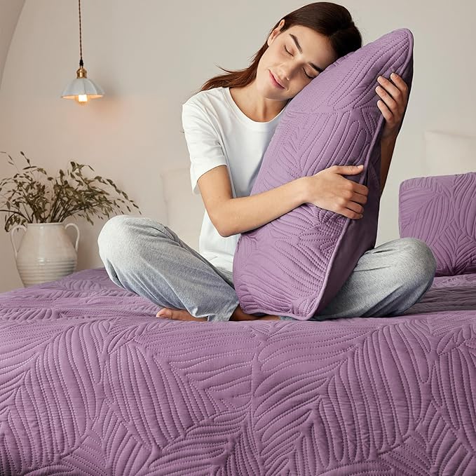 Exclusivo Mezcla King Size Quilt Bedding Set, Lightweight Dusty Lavender Quilts - Image 4
