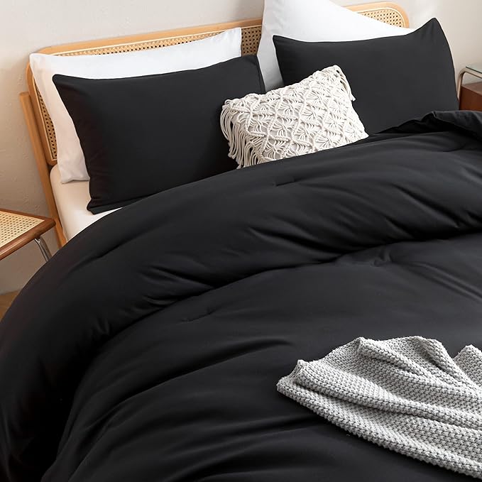 ROSGONIA Black Comforter Set Queen by ROSGONIA