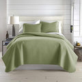 Southshore Fine Living, Inc. Quilts, Queen Size Set, Pet Hair Resistant Bedding by SouthshoreFineLivingInc