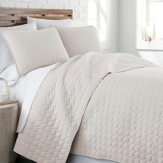 Southshore Fine Living, Inc. Quilted Summer Comforter, King Size Quilt Bedding by SouthshoreFineLivingInc