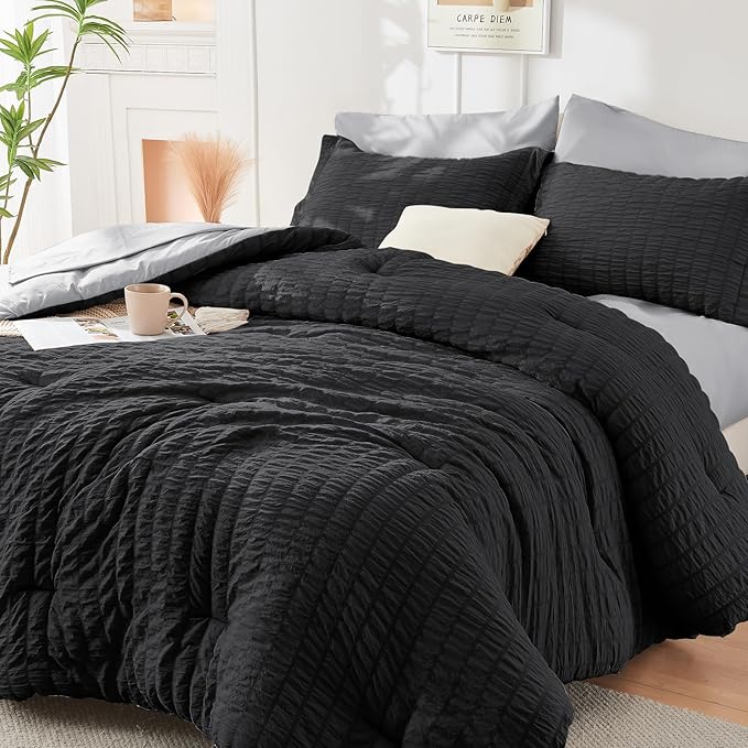 HYMOKEGE Black/Light Grey Queen Comforter Set Seersucker 7 Pieces, All Season by HYMOKEGE