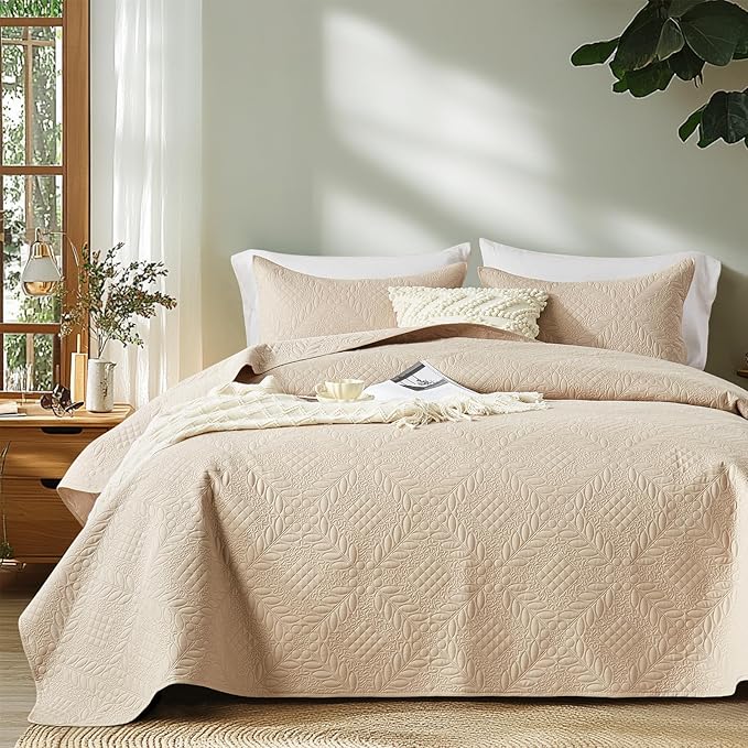 FLYMME Twin Quilt Bedding Set, Vintage Olive Leaf Design Bedspread Bed Coverlet by FLYMME