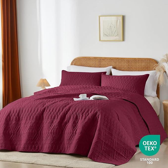 akkialla Twin Quilt Set, Burgundy Lightweight Microfiber Bedspread Coverlet - Image 2