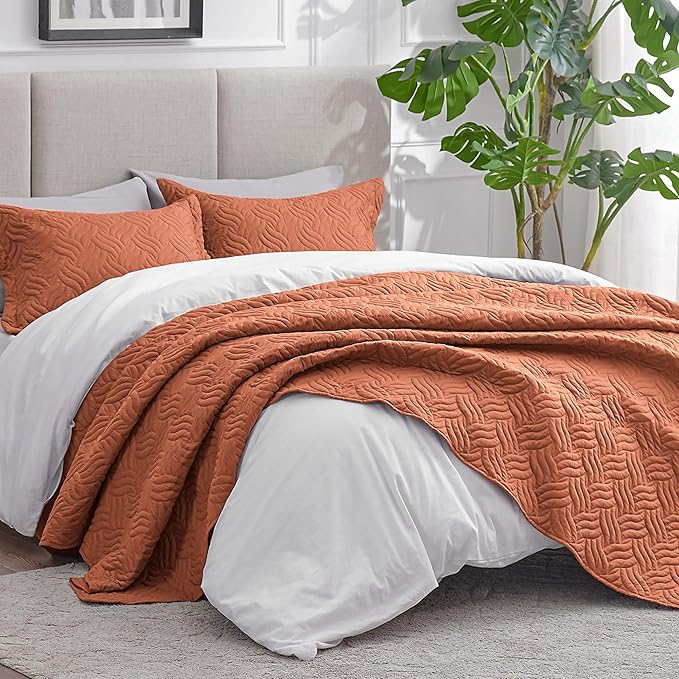 Love's cabin King Size Quilt Bedding Set Umber Bedspreads - Image 2