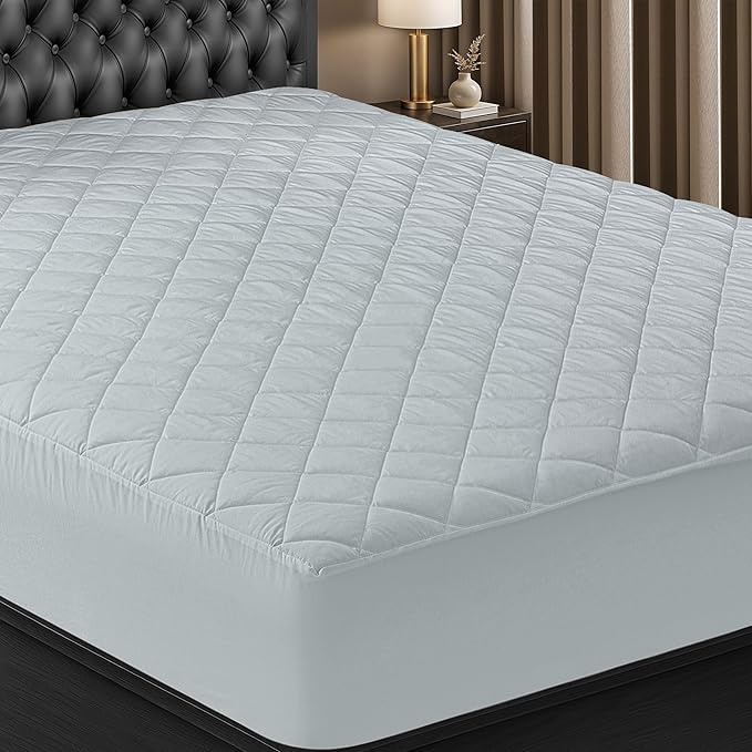 Utopia Bedding Quilted Fitted Mattress Pad, Full Size, Elastic Fitted Mattress by UTOPIABEDDING