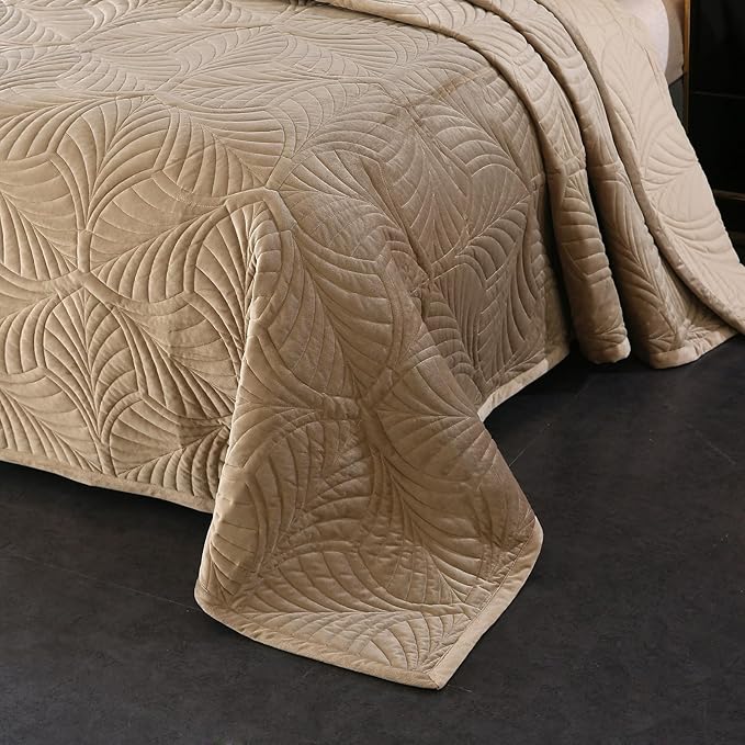 ROOMLIFE Quilt Set Full Size 3D Floral Embroidery Pattern 3-Piece Cotton - Image 2