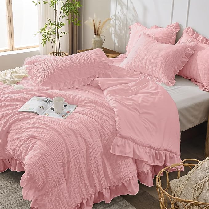 JOLLYVOGUE Pink Seersucker King Comforter Set, 3 Pieces Bed in a Bag Comforter - Image 7