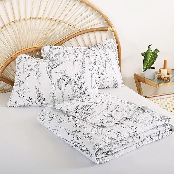 JANZAA Twin Quilt White Quilt Bed Spread Boho Quilt - Image 9