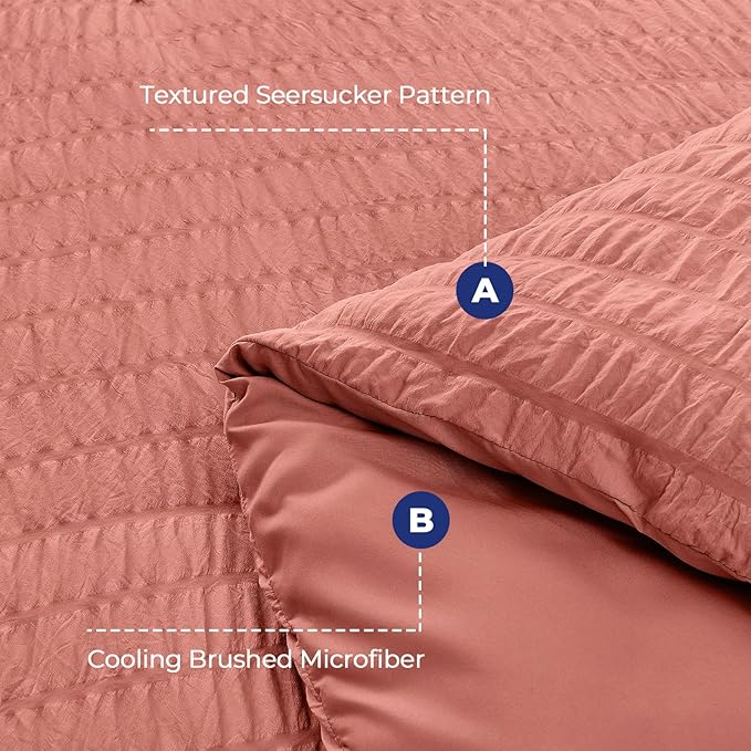 HYMOKEGE Coral Red Duvet Cover Full Size, Ultra Soft 3-Piece Seersucker Duvet - Image 3