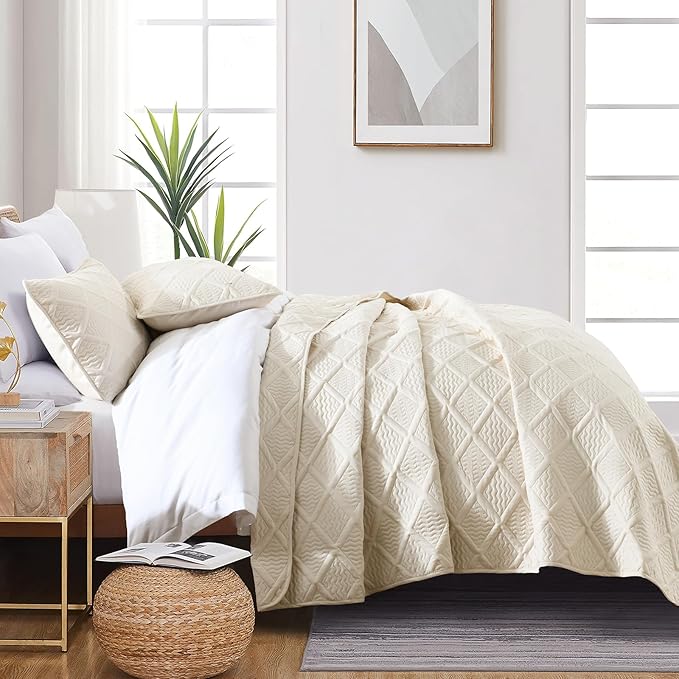 Yiran California King Size Beige Quilt Set Lightweight Oversized Bedspread - Image 4