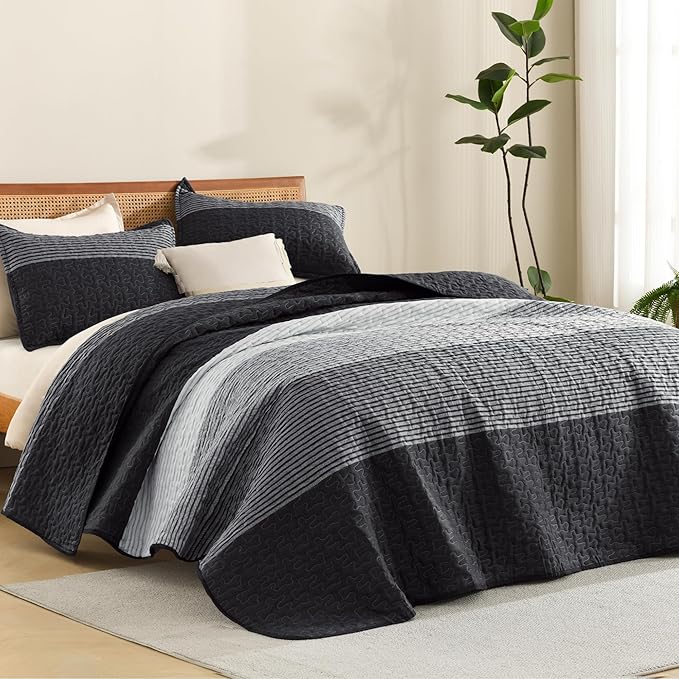Litanika Oversized King Quilt Set Black and White, 120x98 Stripe Bedspread by Litanika
