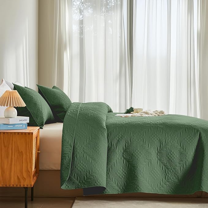 FLYMME Twin Quilt Bedding Set, Olive Green Ultra Soft Lightweight Microfiber - Image 3