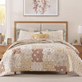 CASAAGUSTO Queen Quilt Set by CASAAGUSTO