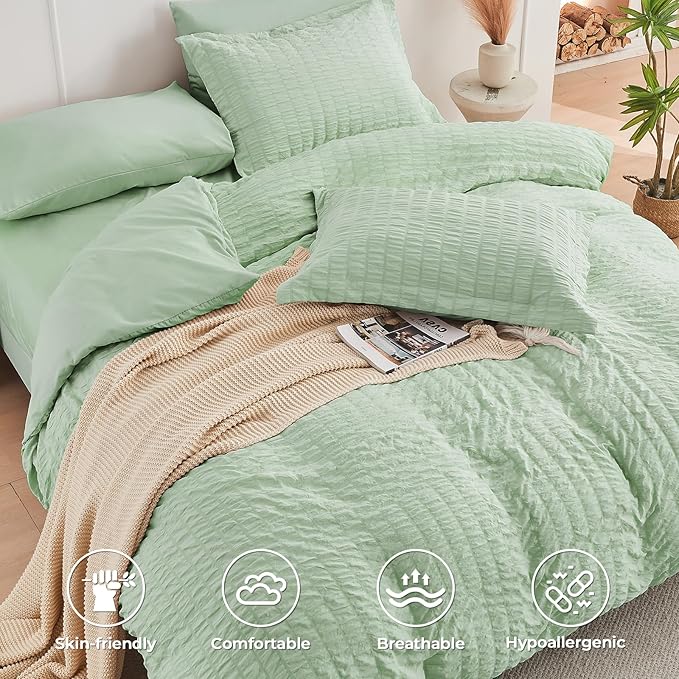 HYMOKEGE Light Green Duvet Cover Full Size, Ultra Soft 3-Piece Seersucker Duvet - Image 2