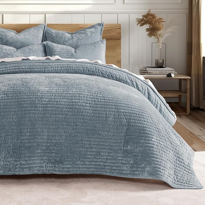 EVERGRACE Velvet Quilt Set King Size, Luxurious Soft Striped Channel Bedding Set - Image 8