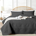 akkialla Twin Size Quilt Bedding Set, Modern Style Geoetric Pattern Coverlet Set by akkialla