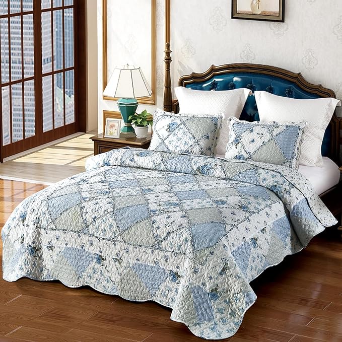 VIVILINEN Blue Floral Patchwork Quilt Set 132x120 Alaska King Size Bedding Set by VIVILINEN