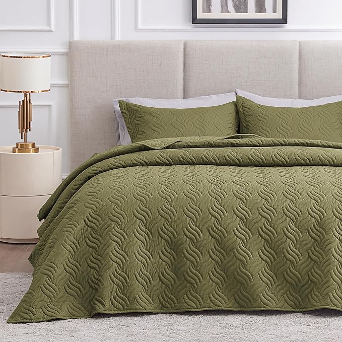 Love's cabin Twin Quilt Bedding Set Olive Green Bedspreads by Lovescabin
