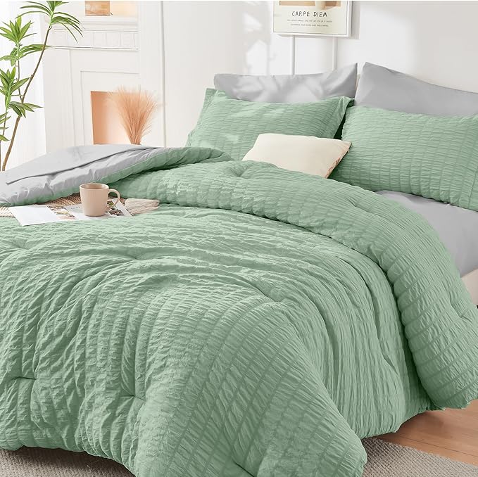HYMOKEGE Sage Green/Light Grey Twin Comforter Set Seersucker 5 Pieces, All by HYMOKEGE