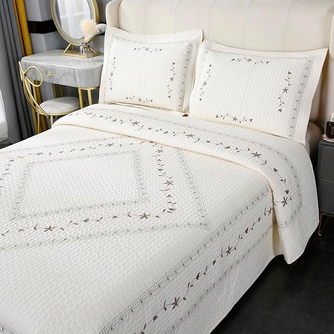 ROOMLIFE Quilt Set Full Size 3D Floral Embroidery Pattern 3-Piece Cotton - Image 3