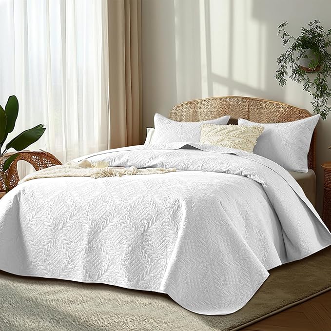 FLYMME Full Queen Quilt Bedding Set, Lightweight White Bedspreads, Vintage - Image 2
