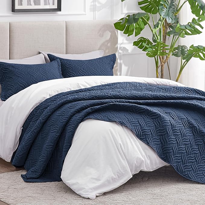 Love's cabin King Size Quilt Set Navy Blue Bedspreads - Image 2