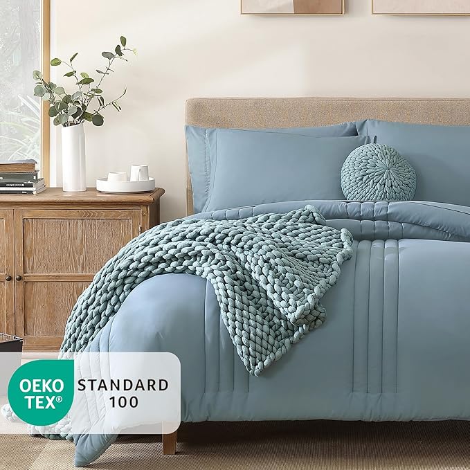 Monbix Full Comforter Set - Image 2