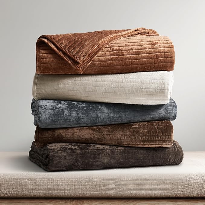 EVERGRACE Velvet Quilt Set California King 118'' x 106'', Luxurious Soft - Image 6