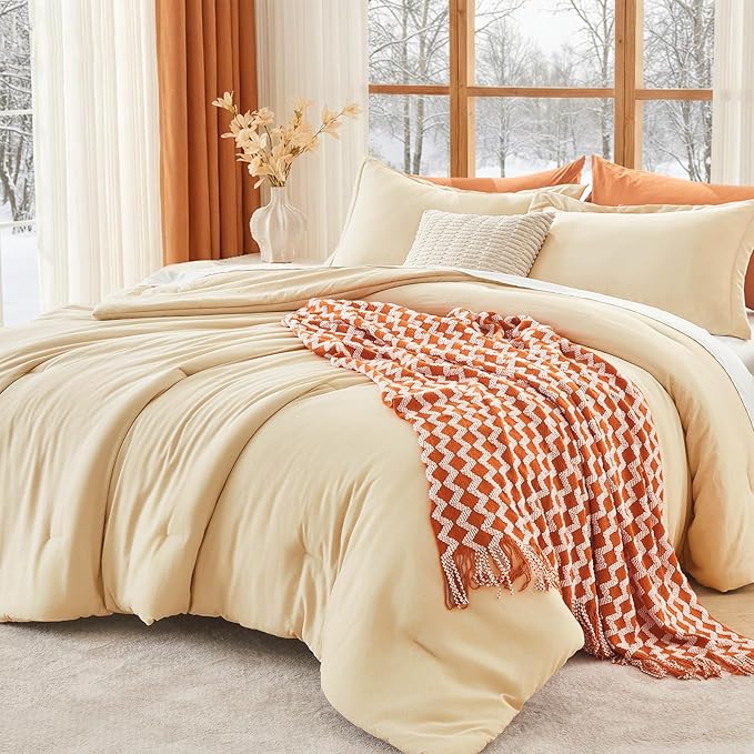 MUXHOMO King Size Comforter Set, All Season Ultra Soft Down Alternative Bedding by MUXHOMO