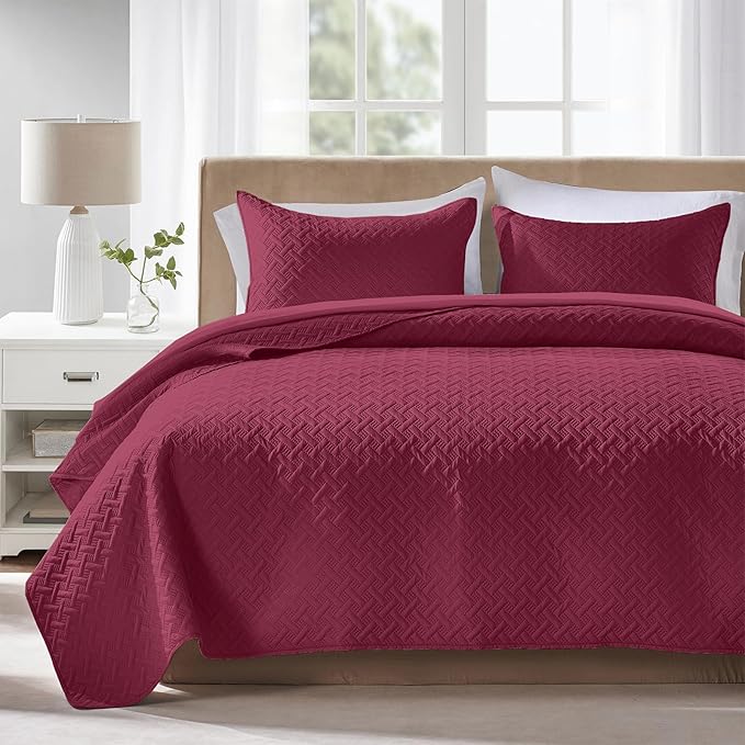 FLYMME Quilts King Size, Lightweight Burgundy Bedspreads, Basket Weave Pattern by FLYMME