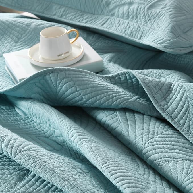 ROOMLIFE Queen Quilt Set Palm Leaves Pattern 3 PCS 100% Cotton Soft Breathable - Image 2