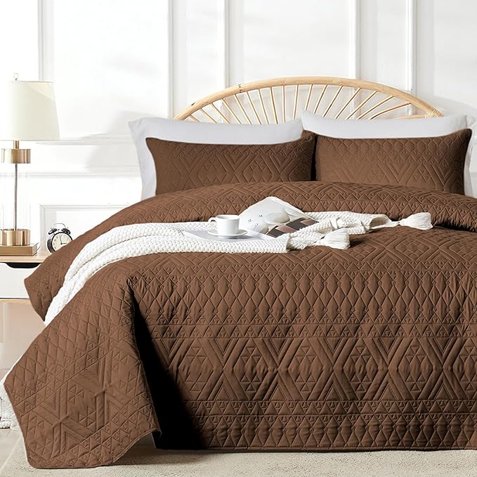 akkialla King/Cal King Size Quilt Bedding Set, Modern Style Geometric Pattern by akkialla