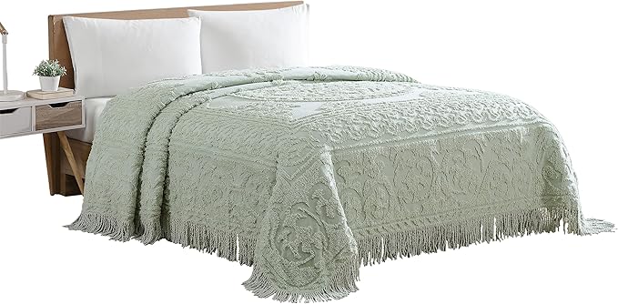 Beatrice Home Fashions Medallion Chenille Bedspread, Twin, Sage