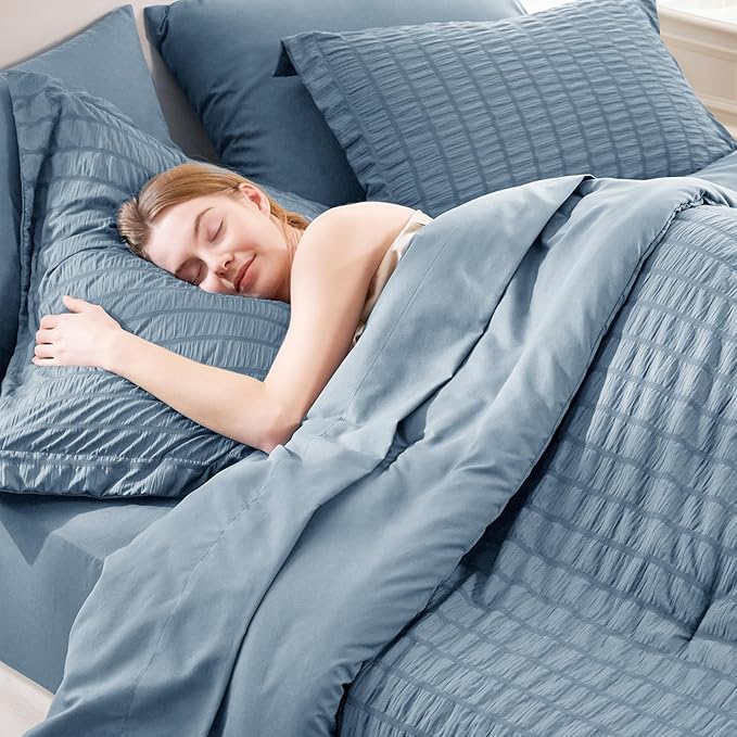 CozyLux California King Comforter Set - Image 3