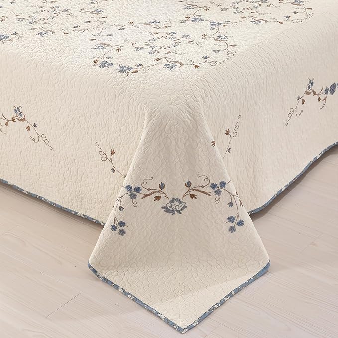 Quilt Set Blue Floral 3D Embroidery Pattern 3 PCS 100% Cotton Reversible - Image 8