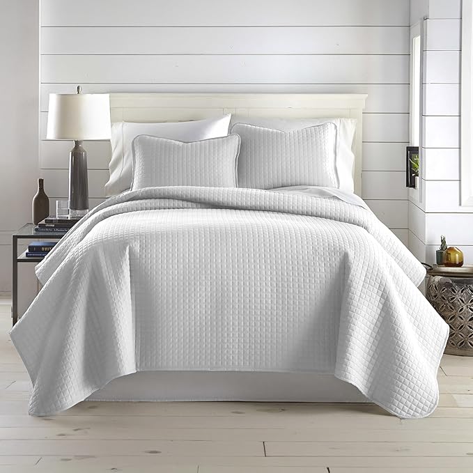 Southshore Fine Living, Inc. Oversized Quilt King Size Set, Soft Microfiber by SouthshoreFineLivingInc