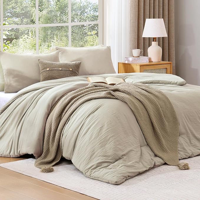 WRENSONGE Full Size Comforter Sets - Image 2