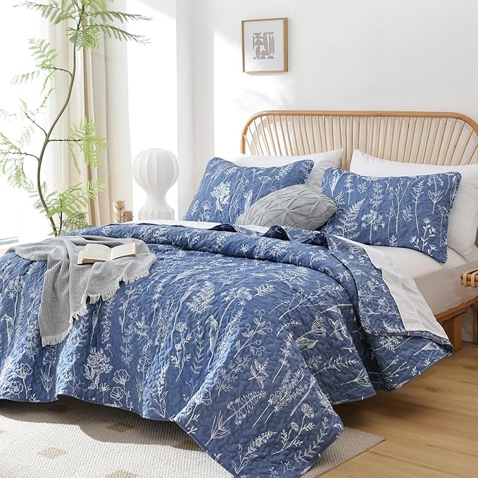 JANZAA Twin Quilt Infinity Blue Quilt Bed Spread Boho Quilt by JANZAA